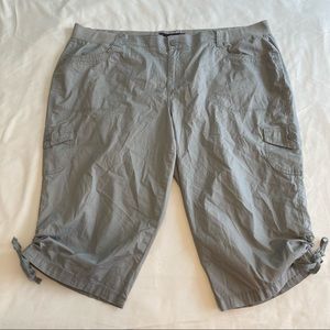 Gloria Vanderbilt Gray Plus Size Capris